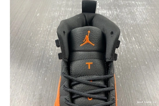 Jordan 12  Retro FD9101-081  Orange Brilliant FD9101-081 0207